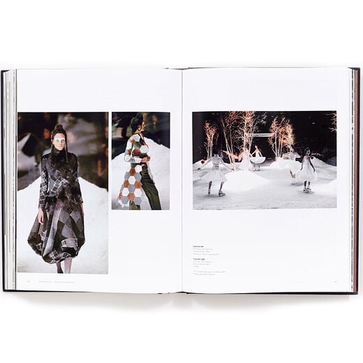 Alexander McQueen - exhibition book